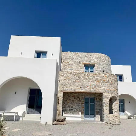 Thomas On The Katápola