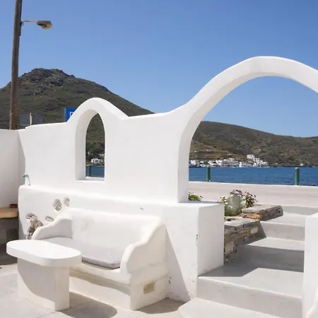 Thomas On The Appartement *