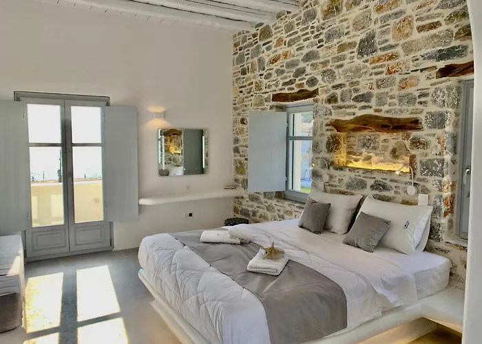 Thomas On The Apartamento *