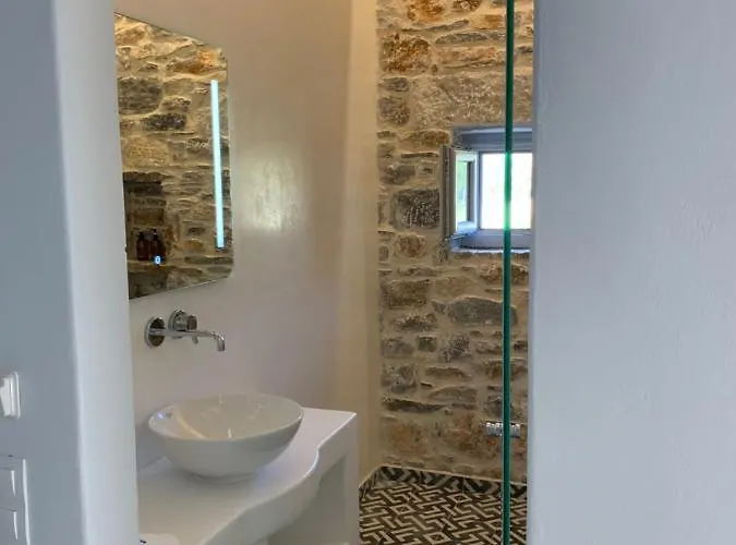 Thomas On The Apartamento